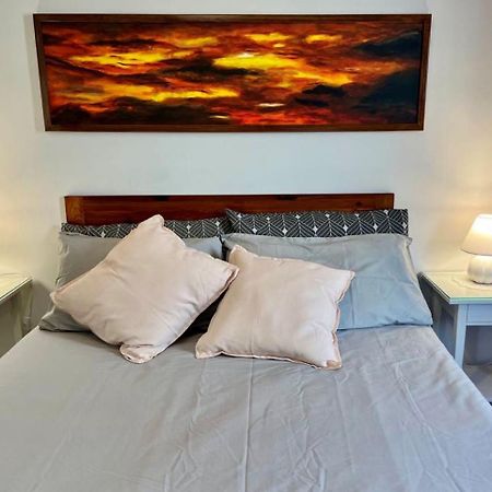 2 Bedroom Appartment Birzebbugia Birżebbuġa Exteriör bild