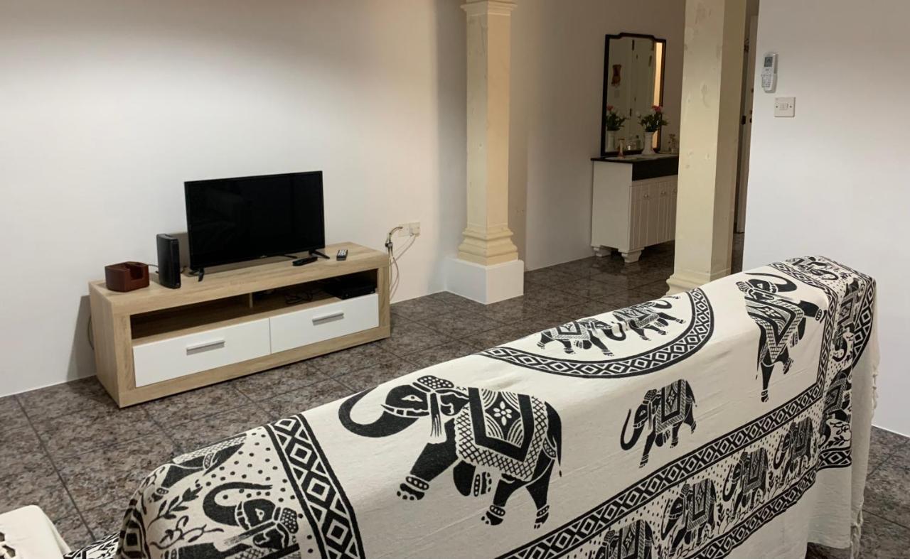 2 Bedroom Appartment Birzebbugia Birżebbuġa Exteriör bild