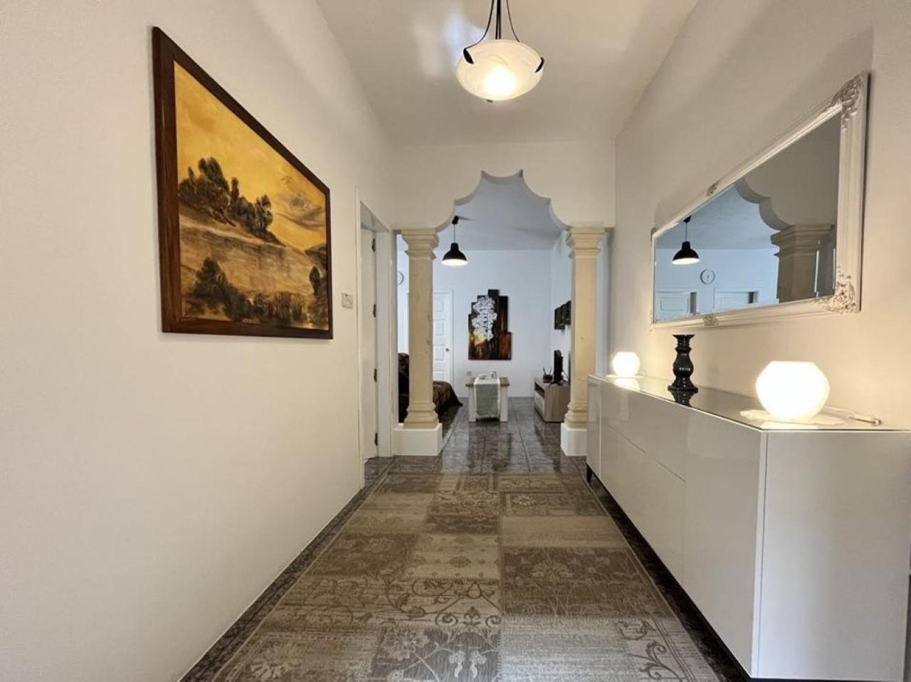 2 Bedroom Appartment Birzebbugia Birżebbuġa Exteriör bild