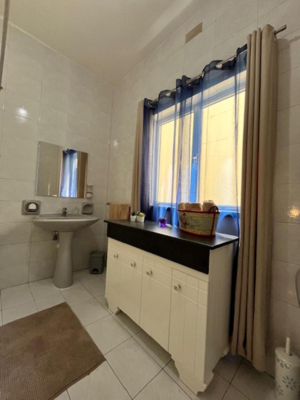 2 Bedroom Appartment Birzebbugia Birżebbuġa Exteriör bild