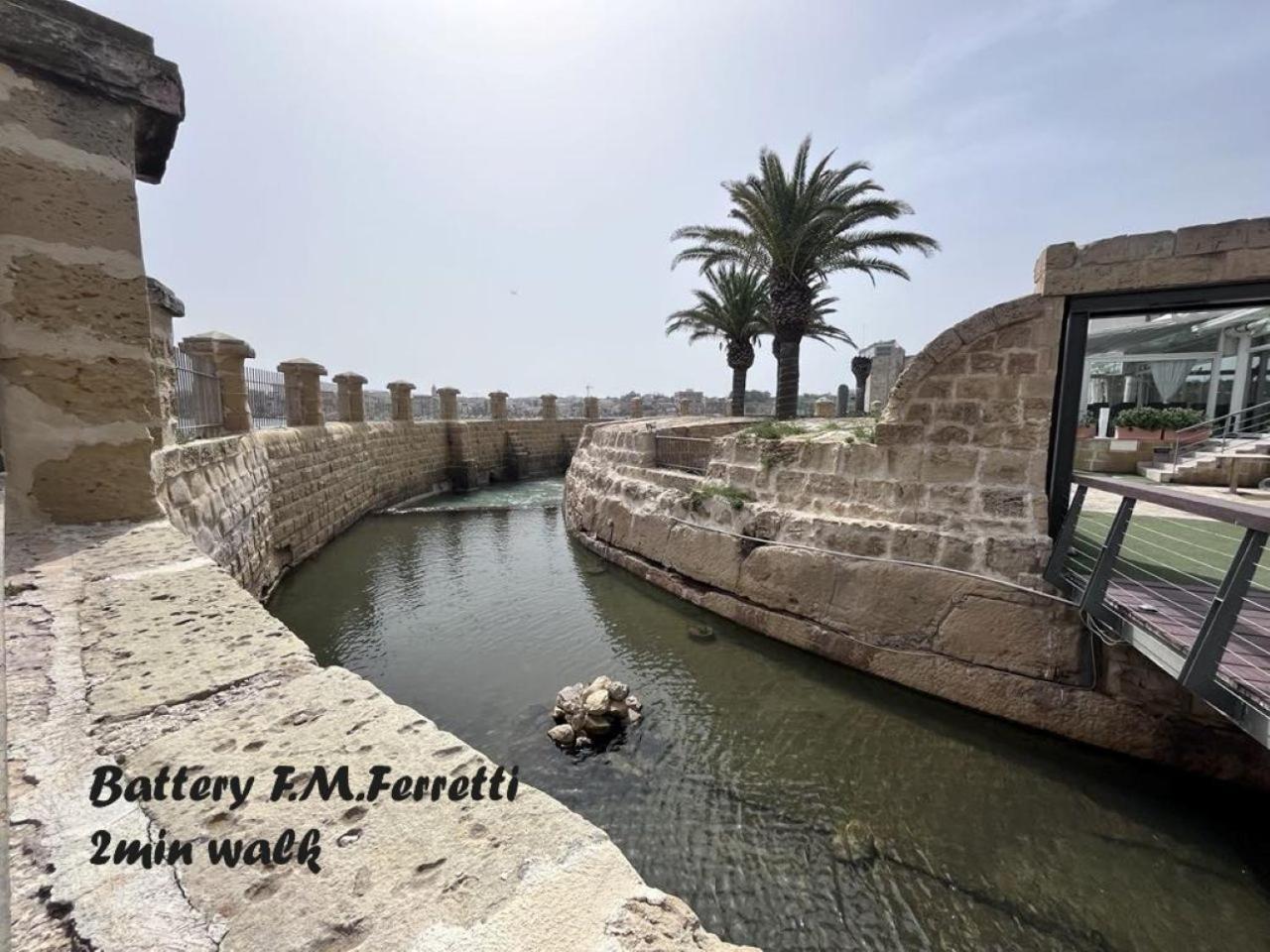 2 Bedroom Appartment Birzebbugia Birżebbuġa Exteriör bild