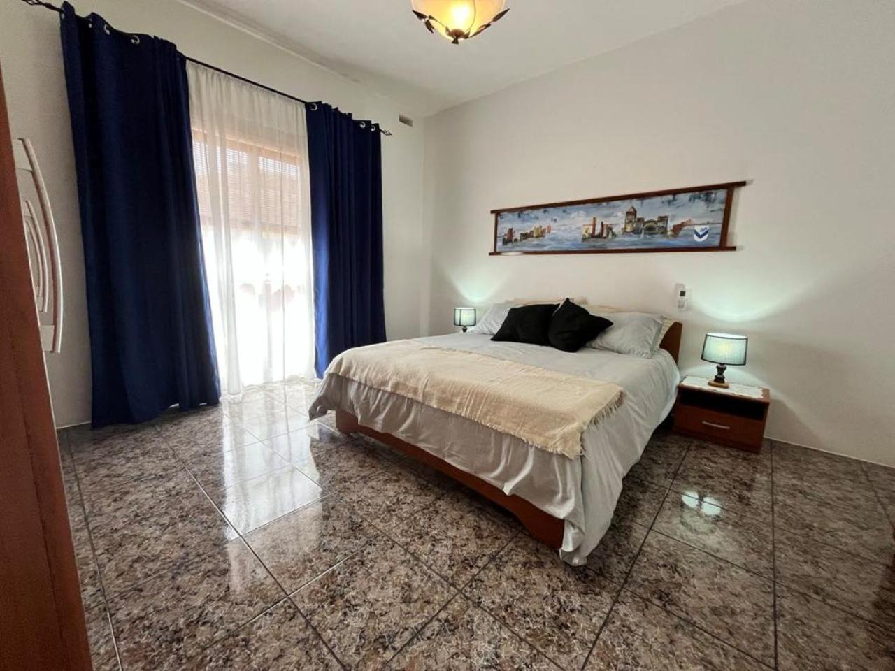 2 Bedroom Appartment Birzebbugia Birżebbuġa Exteriör bild